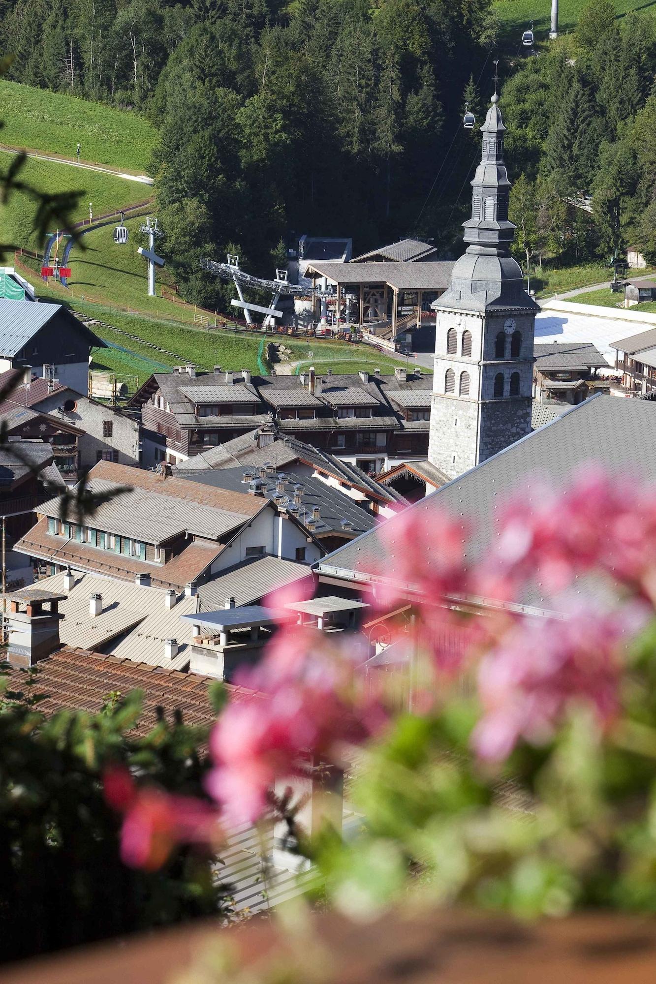 Hotel Carlina La Clusaz Esterno foto