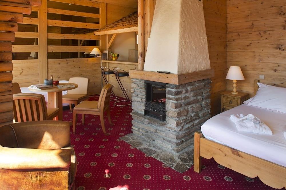 Hotel Carlina La Clusaz Esterno foto