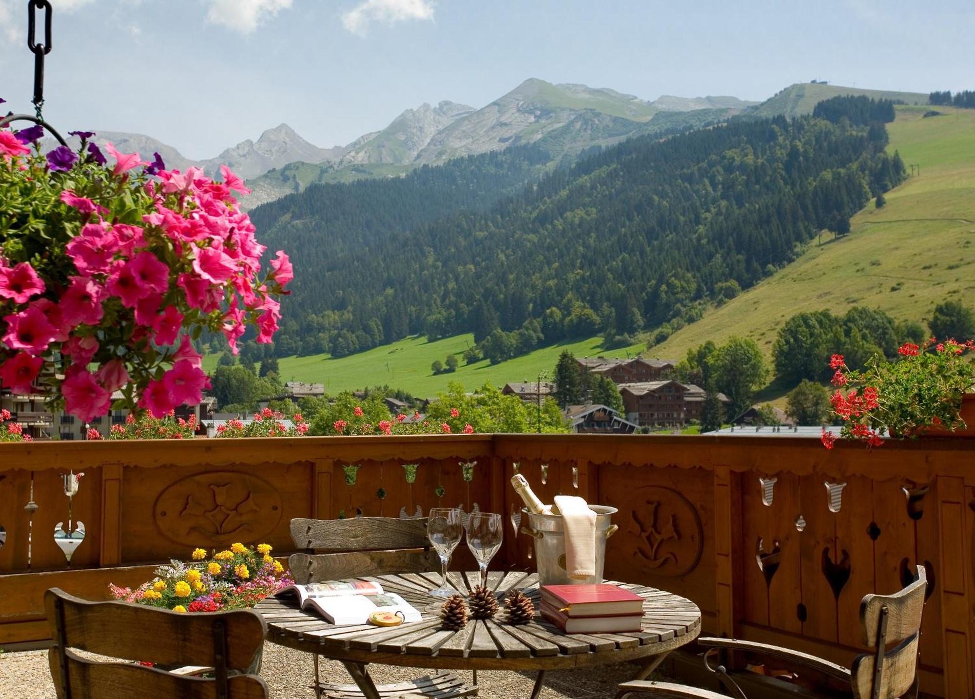 Hotel Carlina La Clusaz Esterno foto