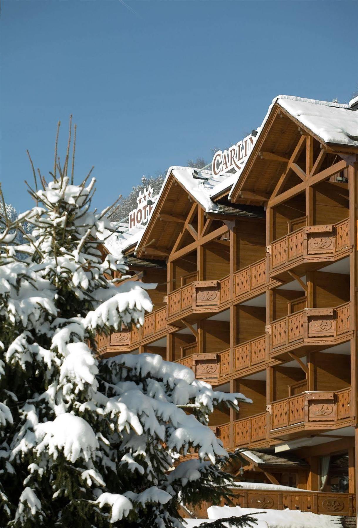 Hotel Carlina La Clusaz Esterno foto